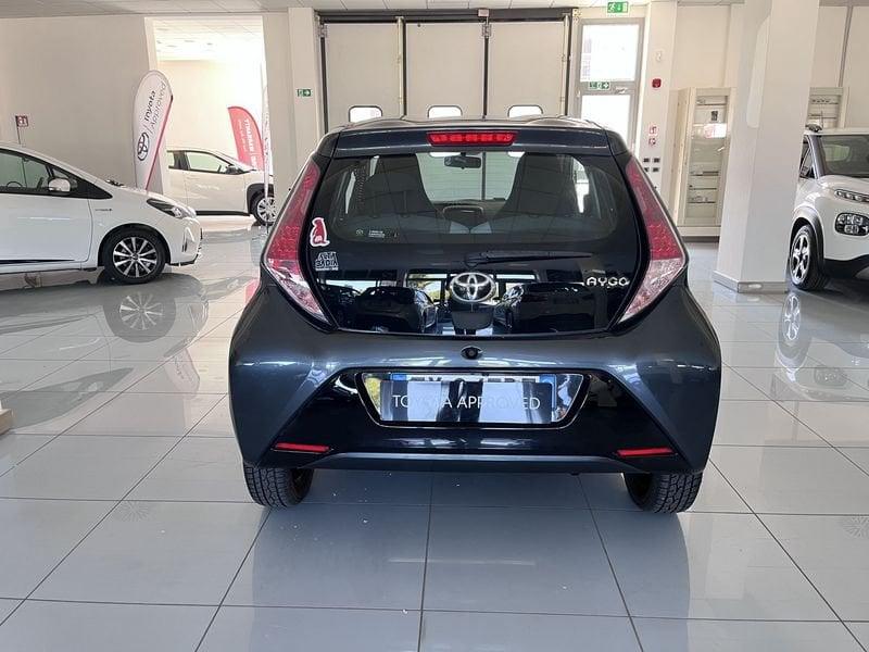 Toyota Aygo Aygo 1.0 VVT-i 69 CV 5 porte x-play