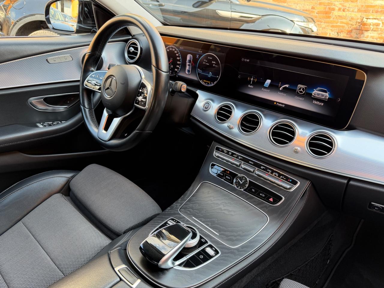 Mercedes-benz E 200 d Auto Premium Plus