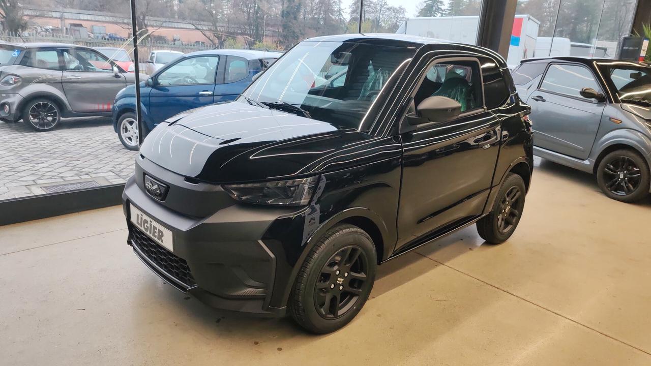 Ligier JS JS50 DCI Select