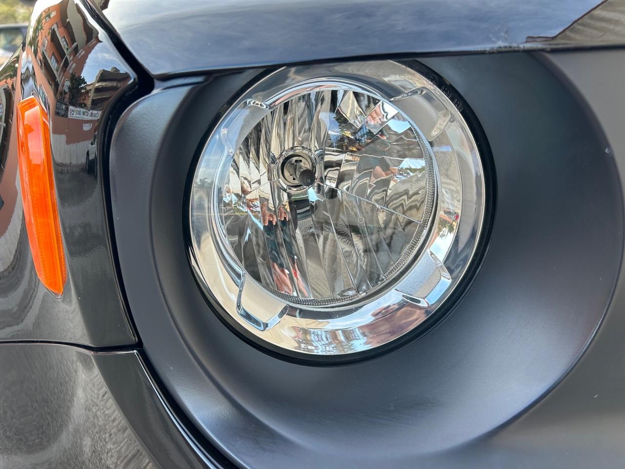 Jeep Renegade 1.6 Mjt Sport ideale per neo patenta