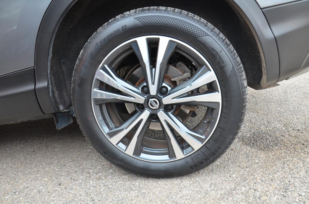 Nissan Qashqai 1.3 DIG-T 140 CV N-Connecta
