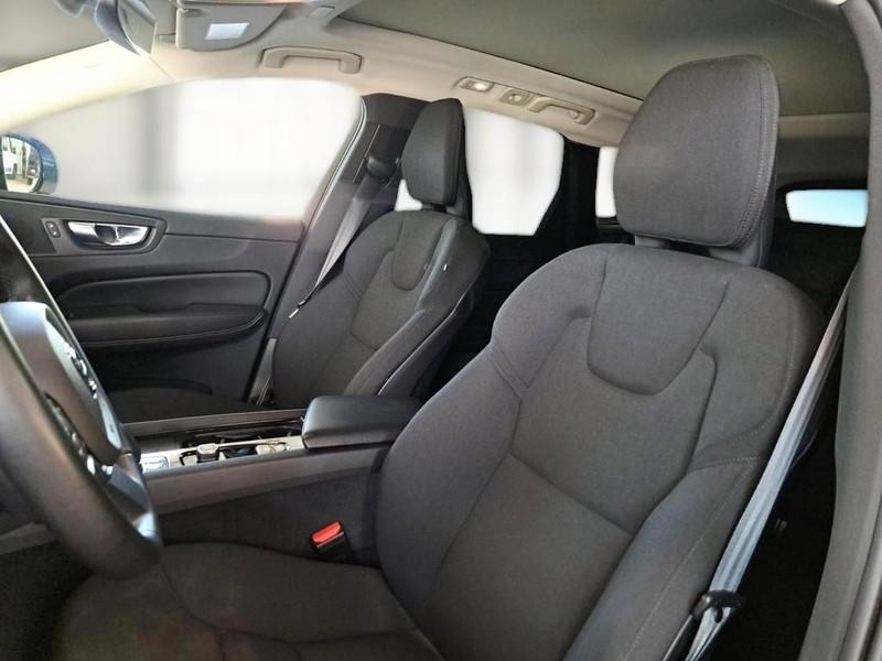 VOLVO XC60 T6 PLUG-IN AWD AUTO RECHARGE INS. EXP SUV