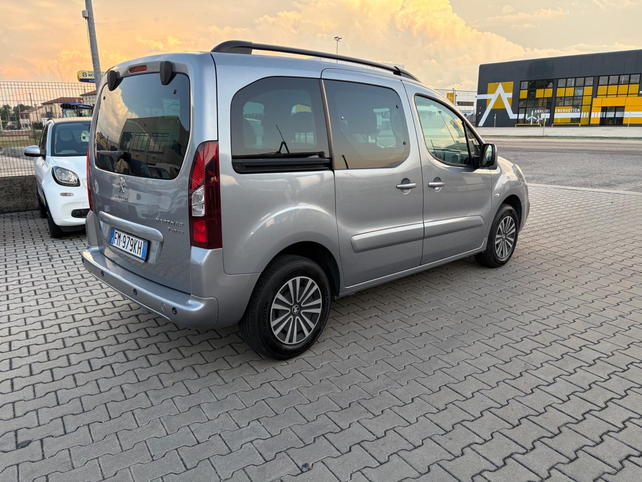 Peugeot Partner Tepee BlueHDi 120 S&S Active