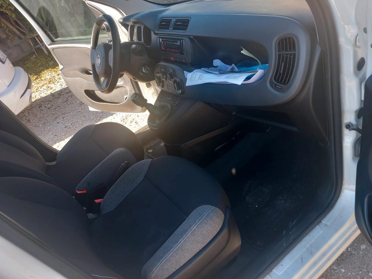 Fiat Panda Cross 1.0 FireFly S&S Hybrid van