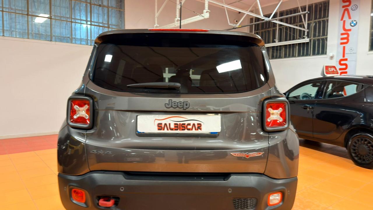 Jeep Renegade 2.0 Mjt 170CV 4WD Active Drive Low Trailhawk