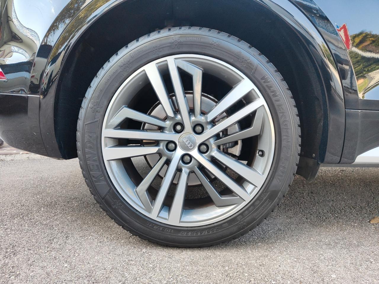 Audi Q5 2.0 TDI quattro S tronic Business
