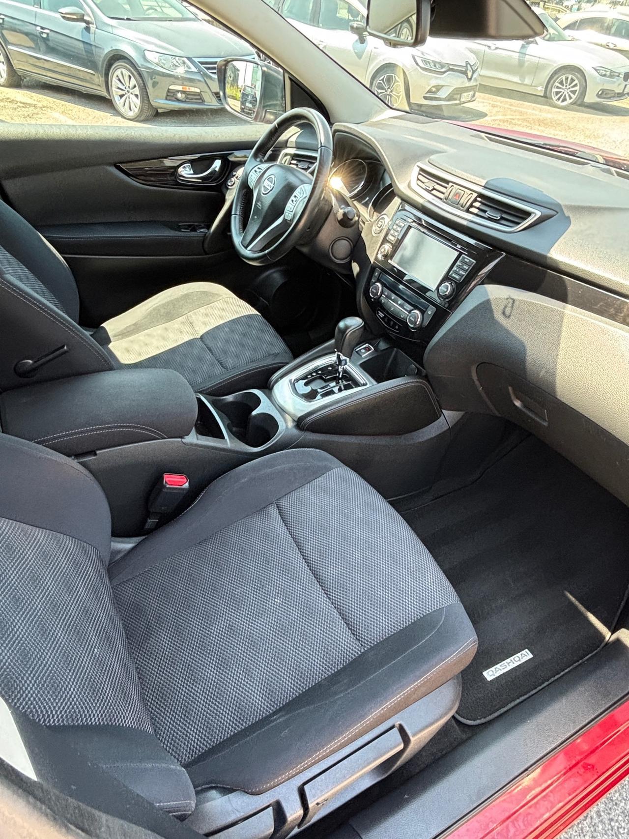 Nissan Qashqai 1.6 dCi 2WD 360 - 2015