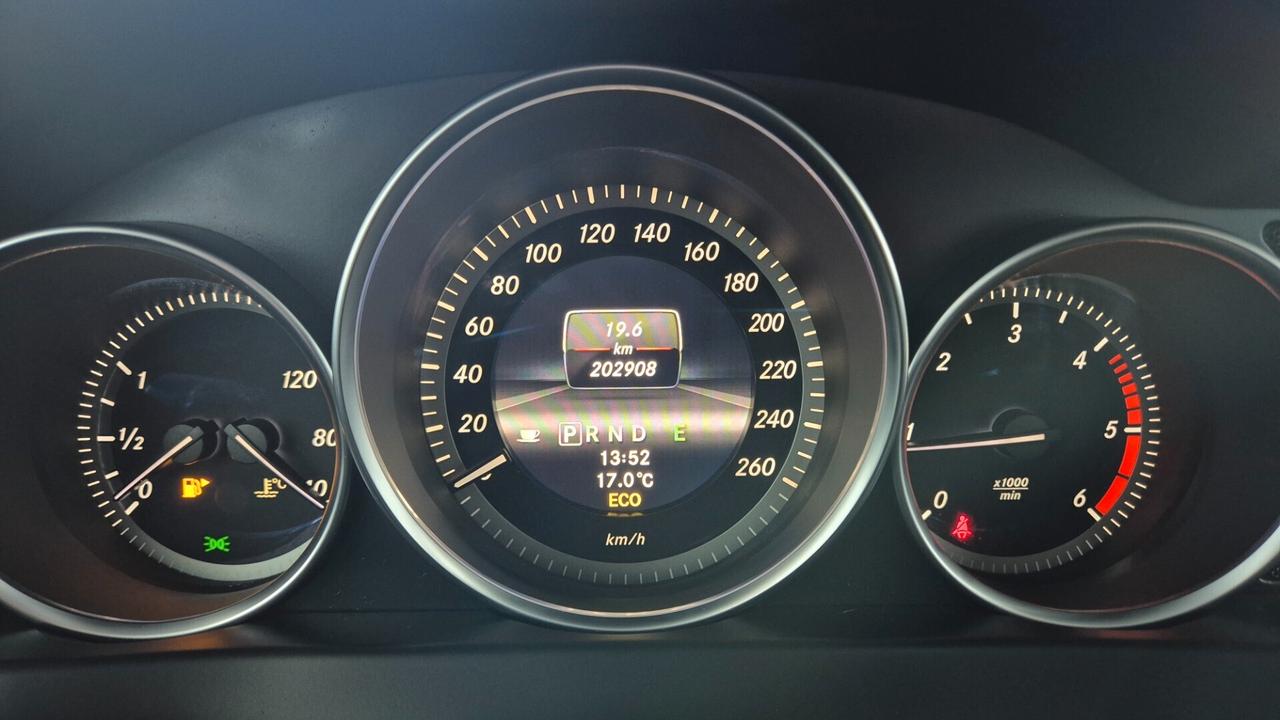 Mercedes-benz C 220 CDI S.W. BlueEFFICIENCY Elegance