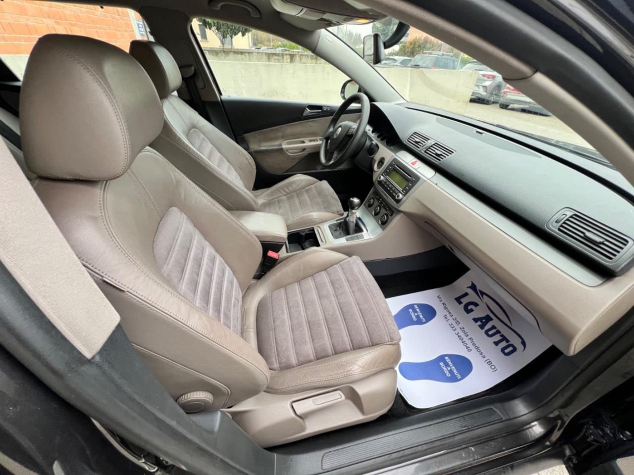 Volkswagen Passat 1.6 16V FSI Comfortline