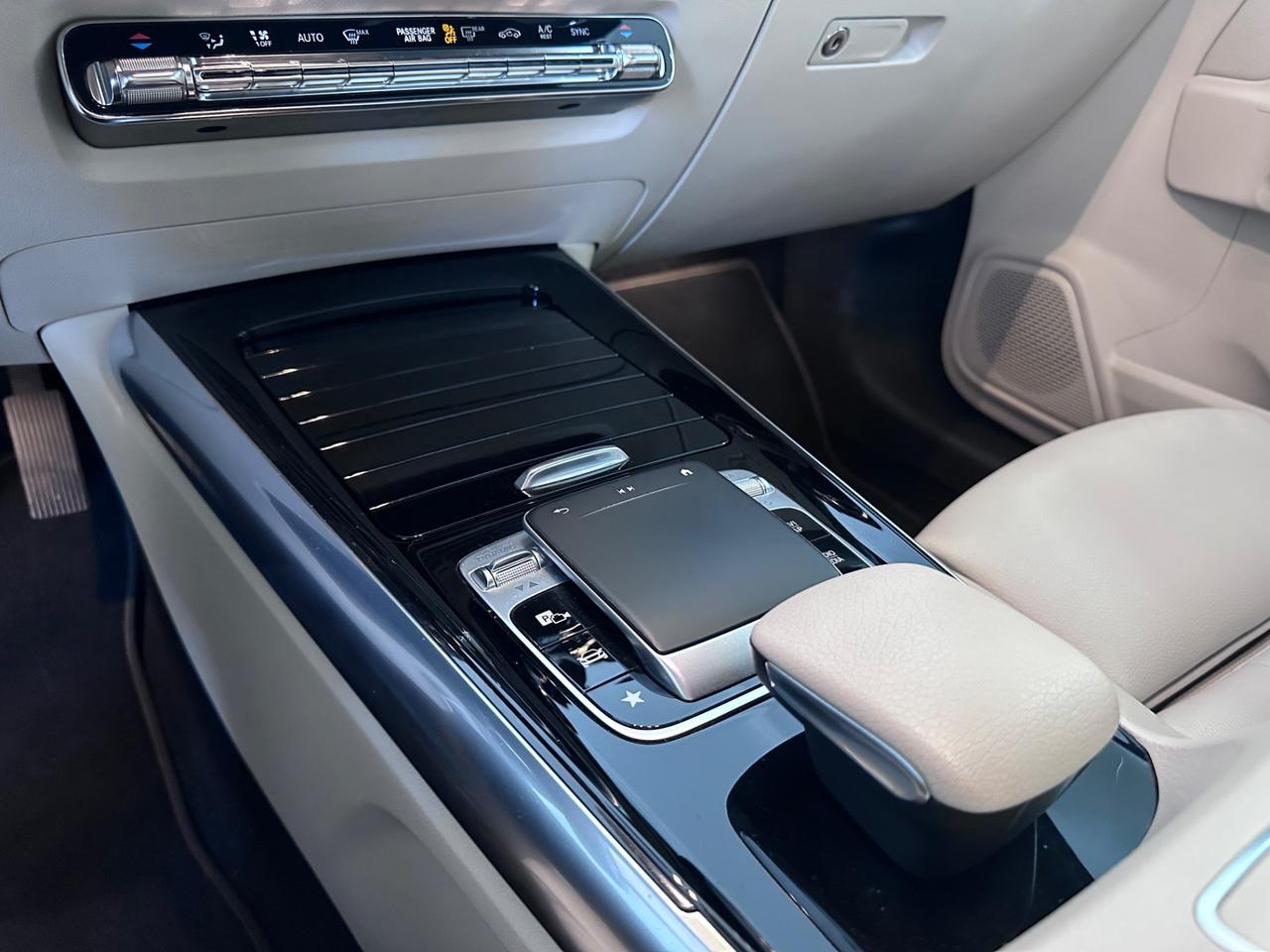 Mercedes-benz B 180 d Premium