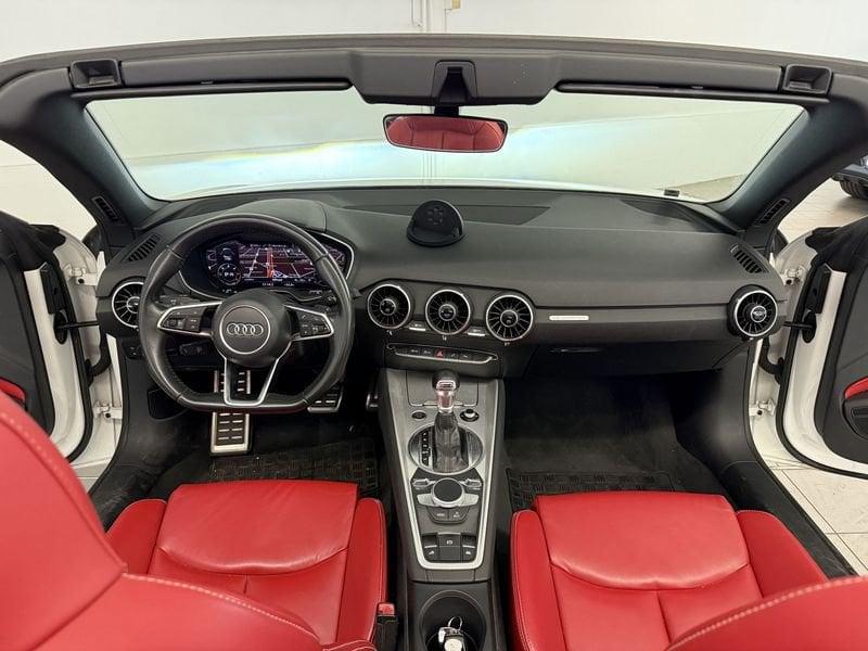 Audi TT TT Roadster 2.0 TDI ultra S line
