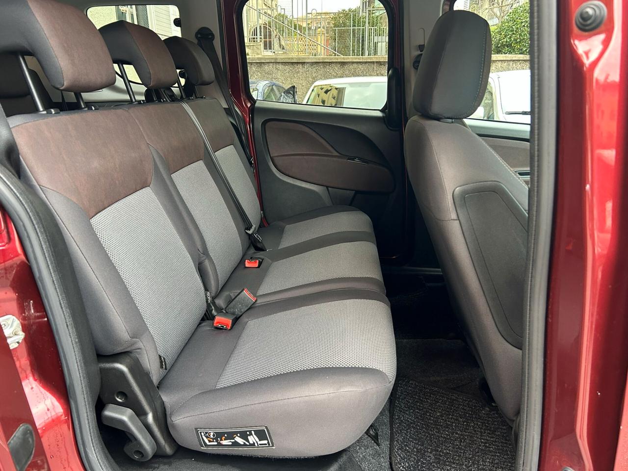 Fiat Doblo Doblò 1.6 MJT 16V 120CV Trekking 7 POSTI PREZZO REALE