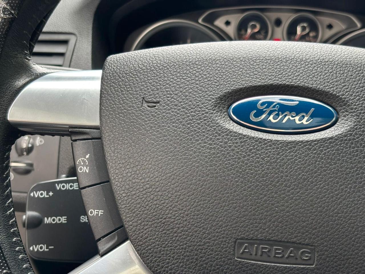 Ford Kuga 2.0 TDCi 136 CV 4WD Titanium DPF