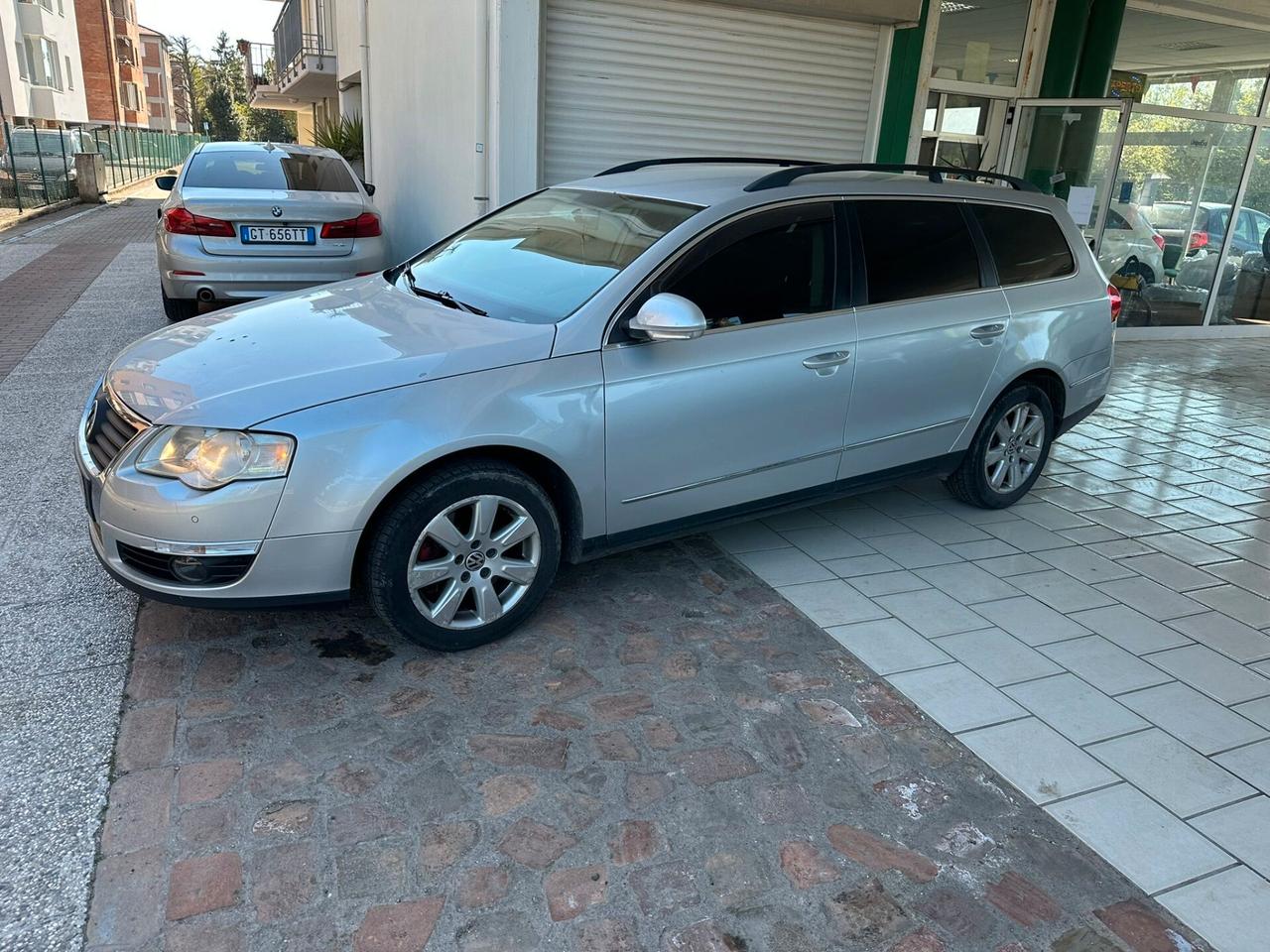 Volkswagen Passat 1.9 TDI/105CV DPF Var. BlueMotion