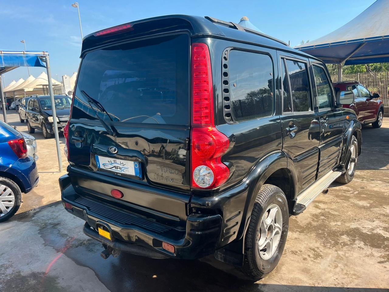 Mahindra Goa 2.5 CRDe 4WD SLX