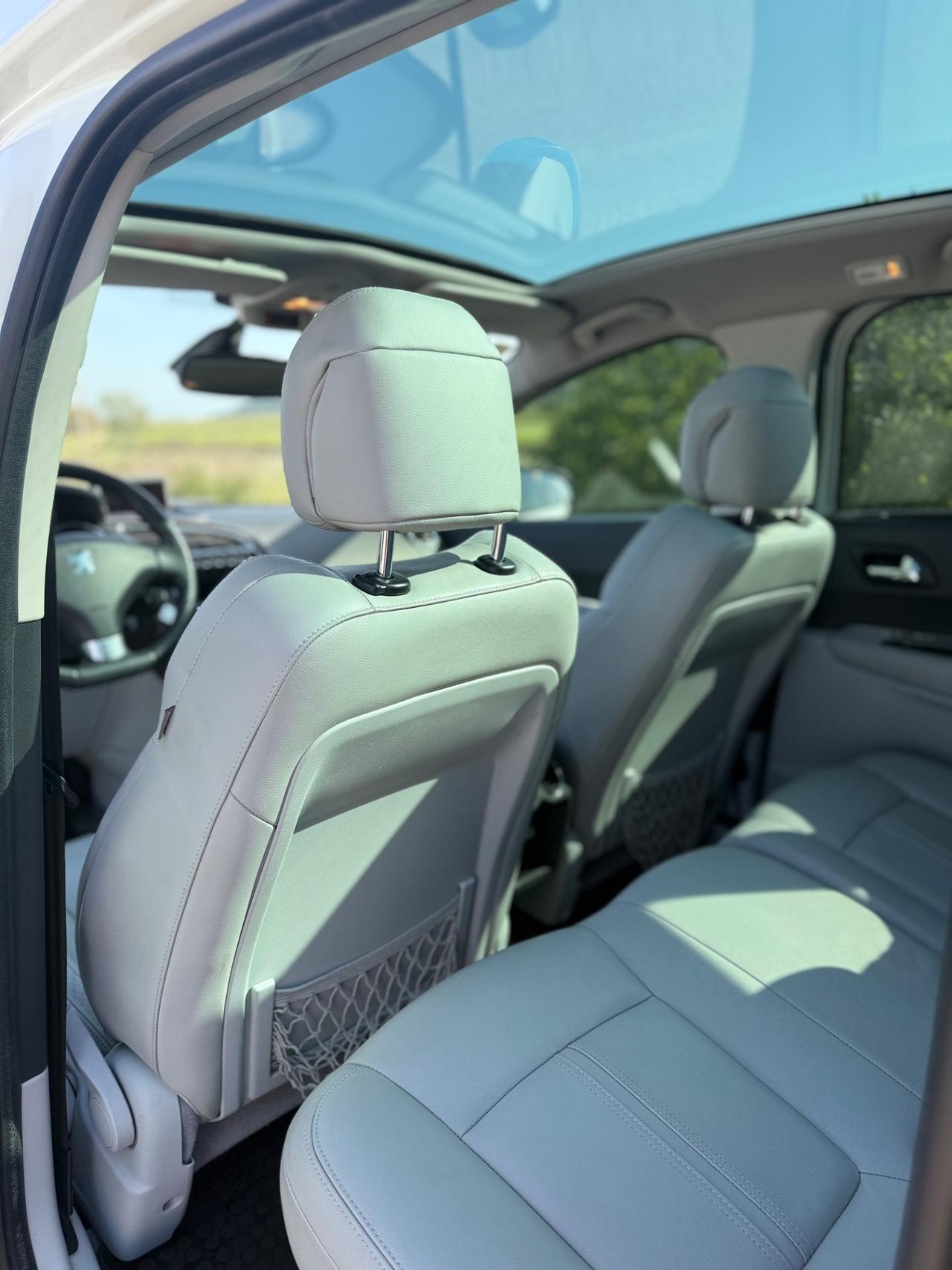 Peugeot 3008 2.0 HDi 150CV Tecno