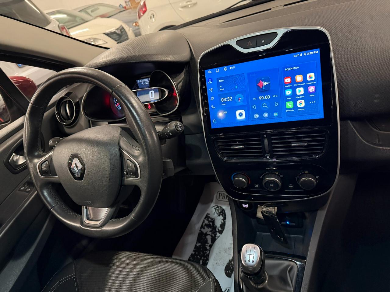 Renault Clio TCe 12V 90CV