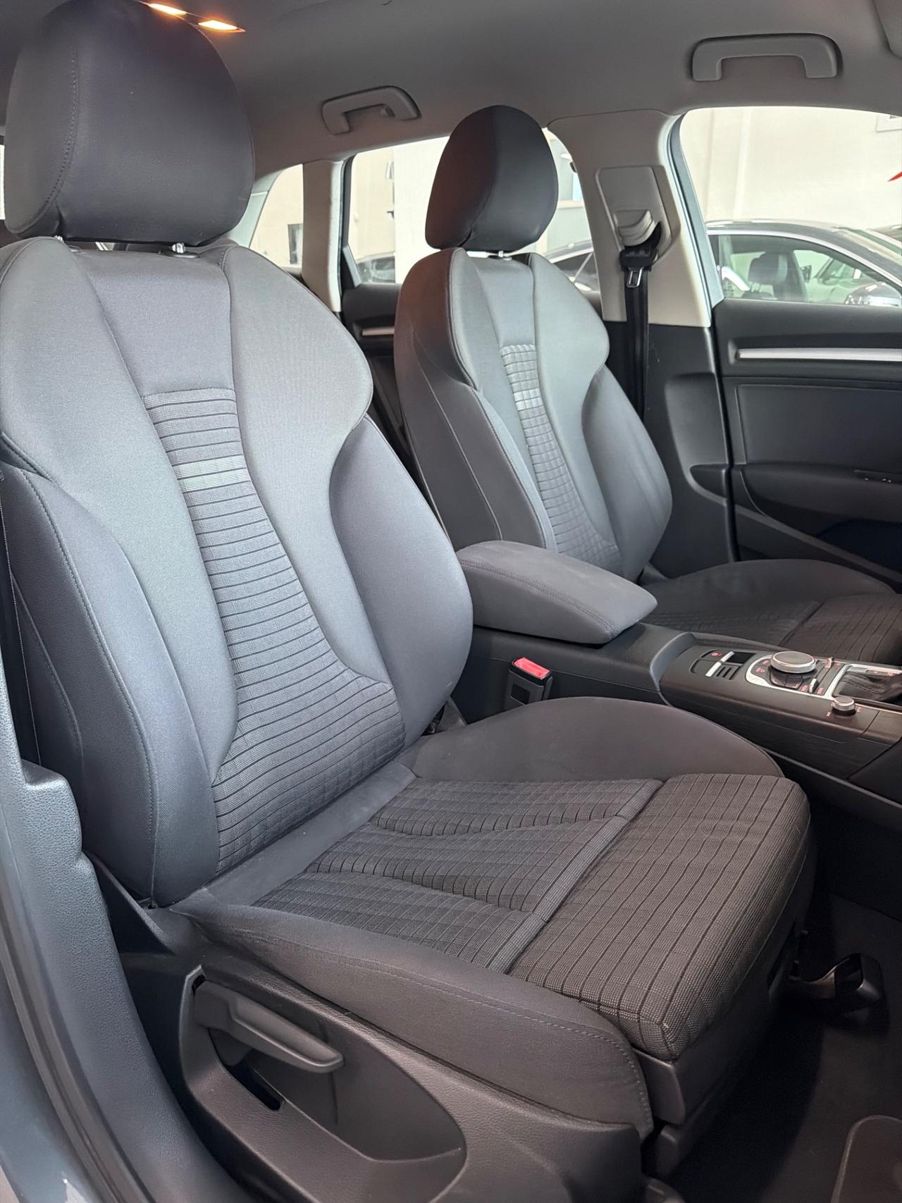 Audi A3 SPB 1.6 TDI Sport FINANZIABILE