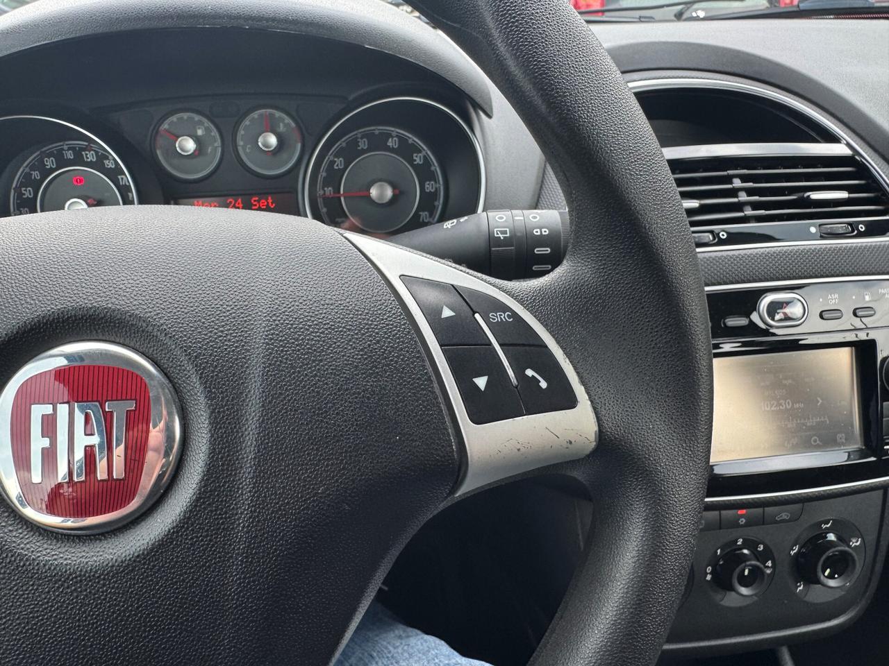 Fiat Punto 1.4 NATURAL POWER/CAR PLAY