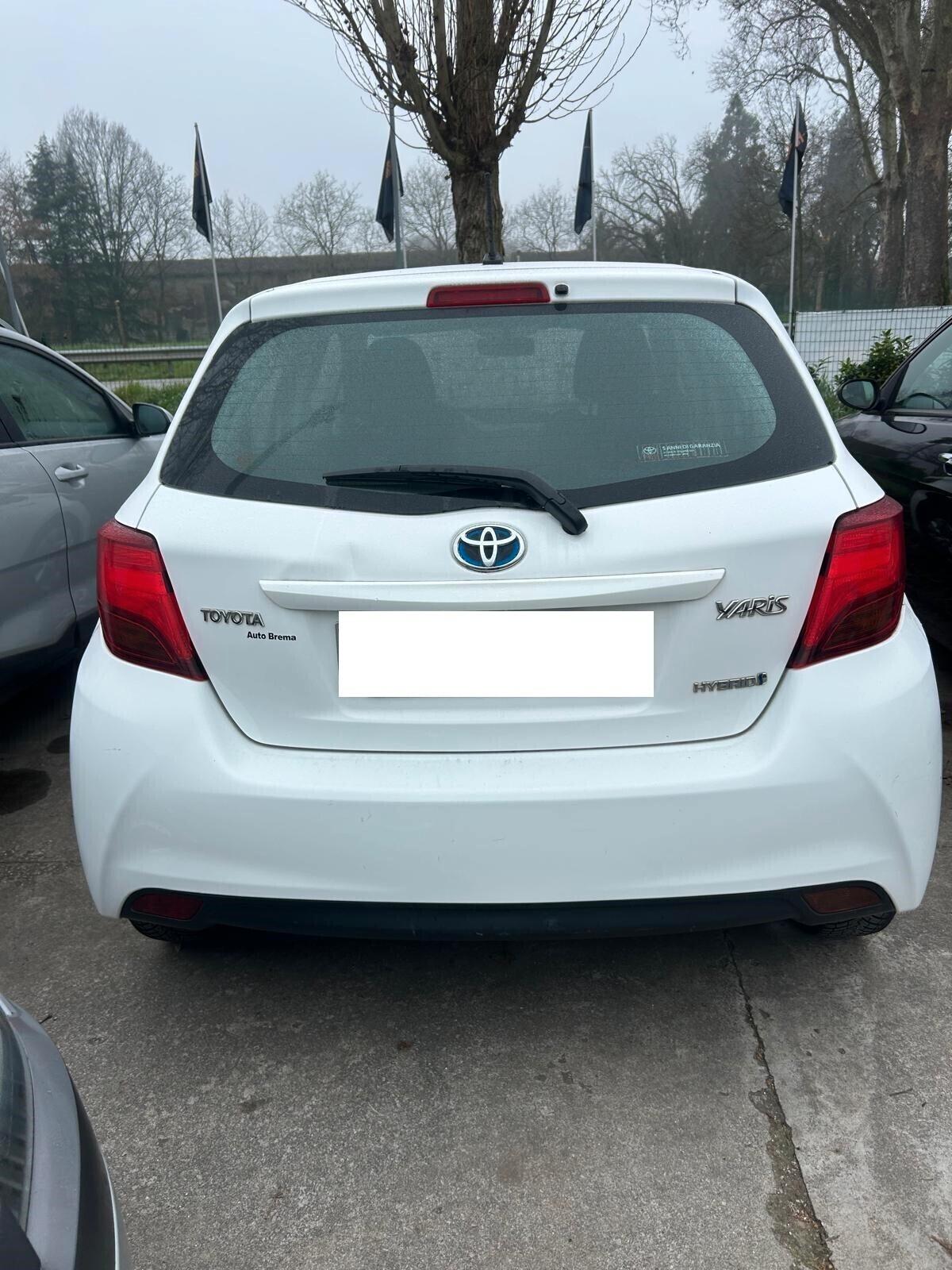 Toyota Yaris 1.5 Hybrid 5 porte Cool OK NEO PATENTATI