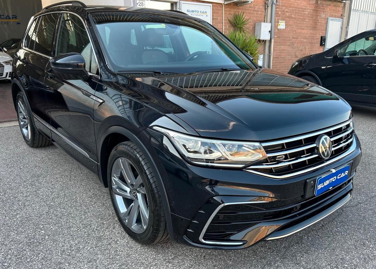 Volkswagen Tiguan 2.0 TDI 150 CV SCR DSG R-Line