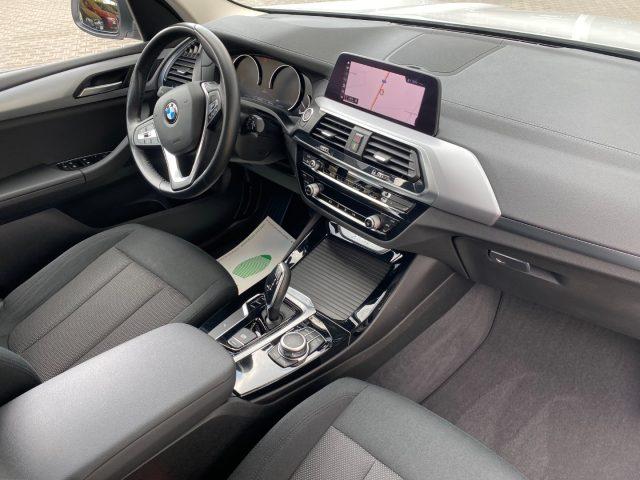 BMW X3 sDrive18d 48V Business Advantage Aut.