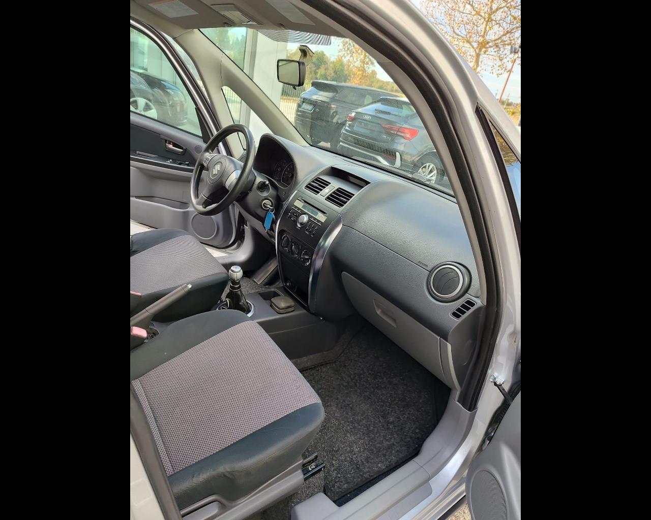 SUZUKI SX4 - 1.6 16V 4WD Outdoor Line