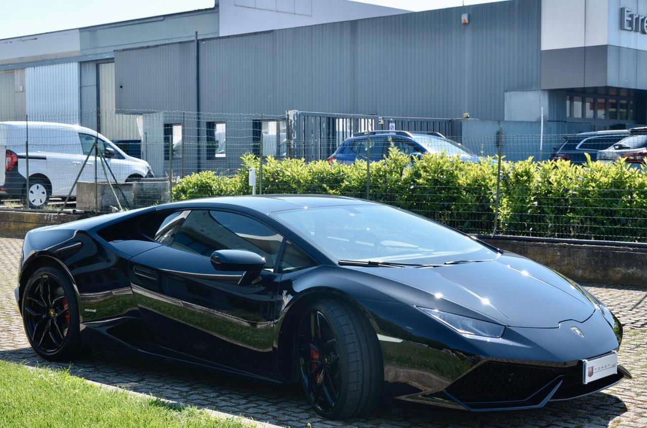 LAMBORGHINI HURACAN 5.2 610cv AWD, UFF ITALIANA, SERVICE LAMBO APPENA ESEGUITO, LAMBORGHINI CHECK, PERMUTE