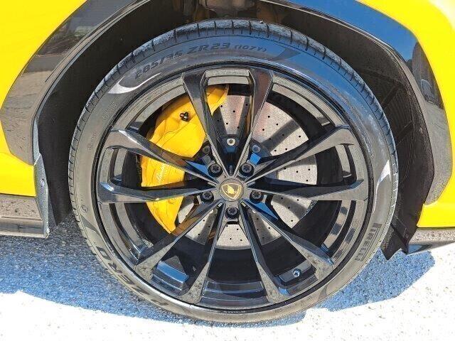 LAMBORGHINI URUS 4.0 V8 BI-TURBO “FULL OPTIONAL”