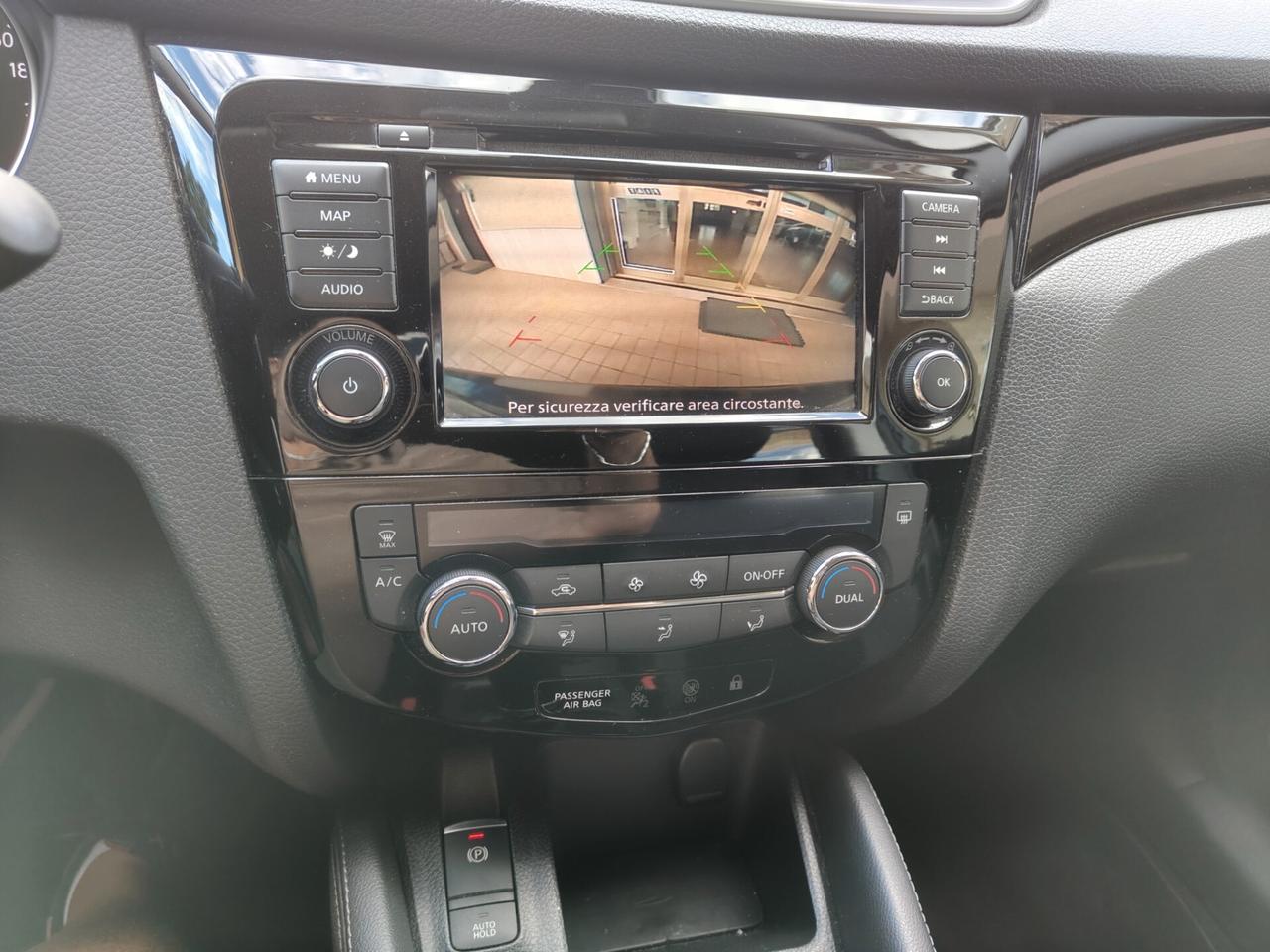 Nissan Qashqai 1.5 dCi Business