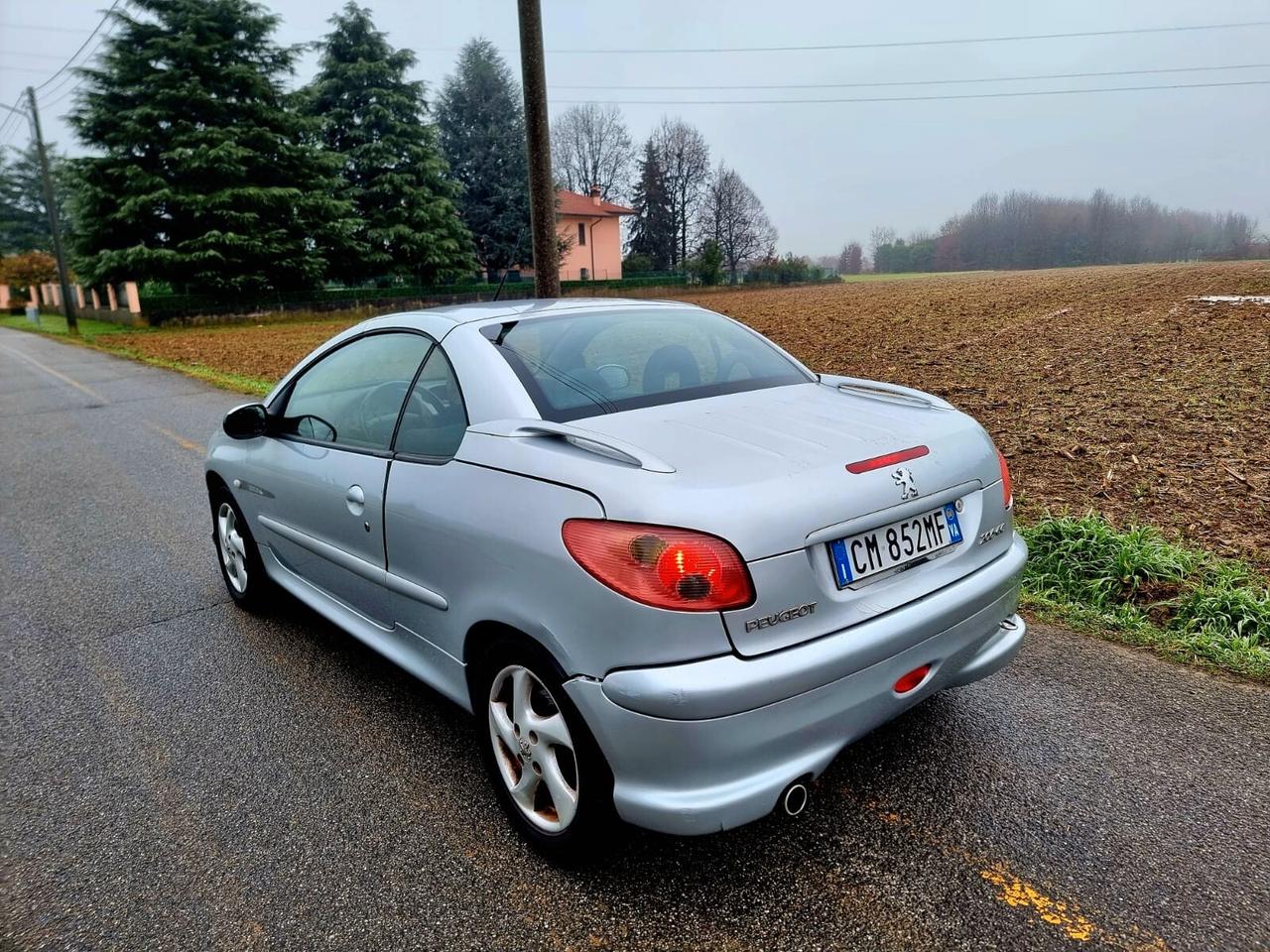 Peugeot 206 1.6 ADATTA A NEOPATENTATI