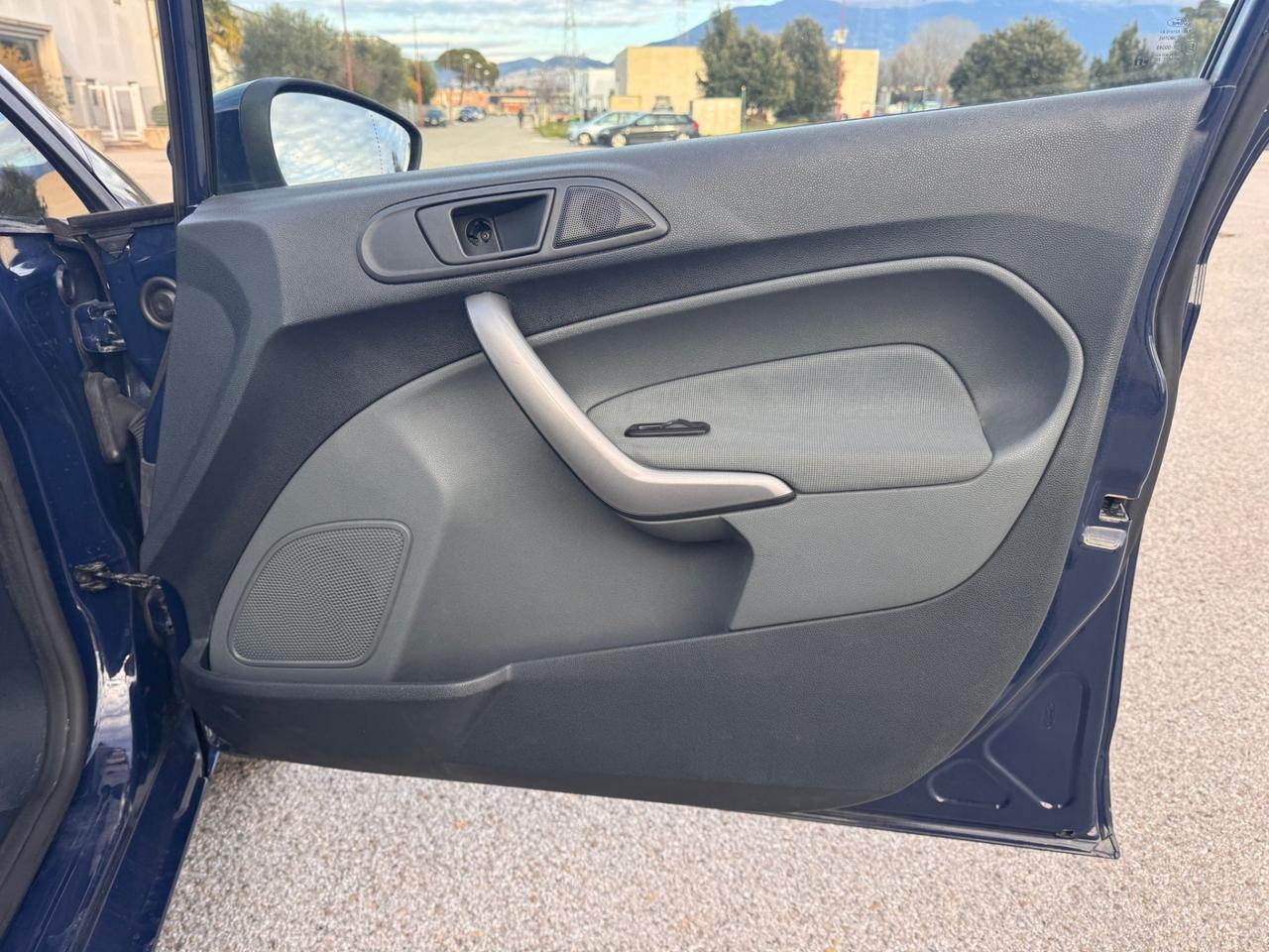 Ford Fiesta 1.4 TDCi 5p. Titanium GARANZIA 12 mesi