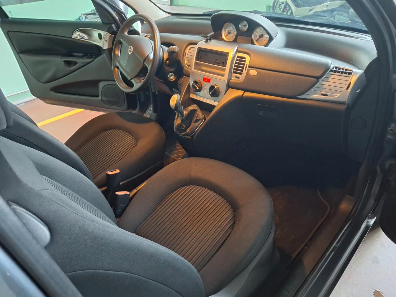 Lancia Ypsilon BUONE CONDIZIONI!!!