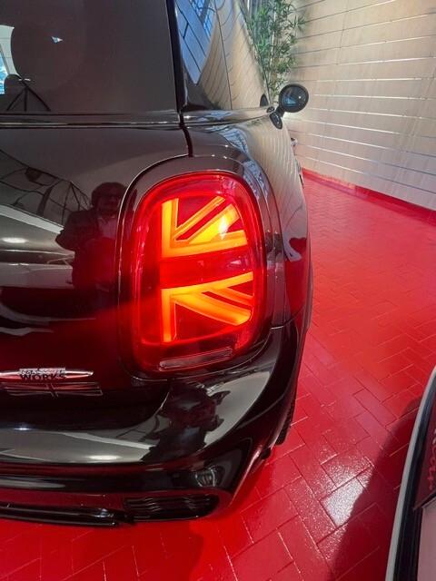 MINI JOHN COOPER WORKS 2.0 231CV Cambio automatico con palette al volante, Navigatore GARANZIA 12 MESI
