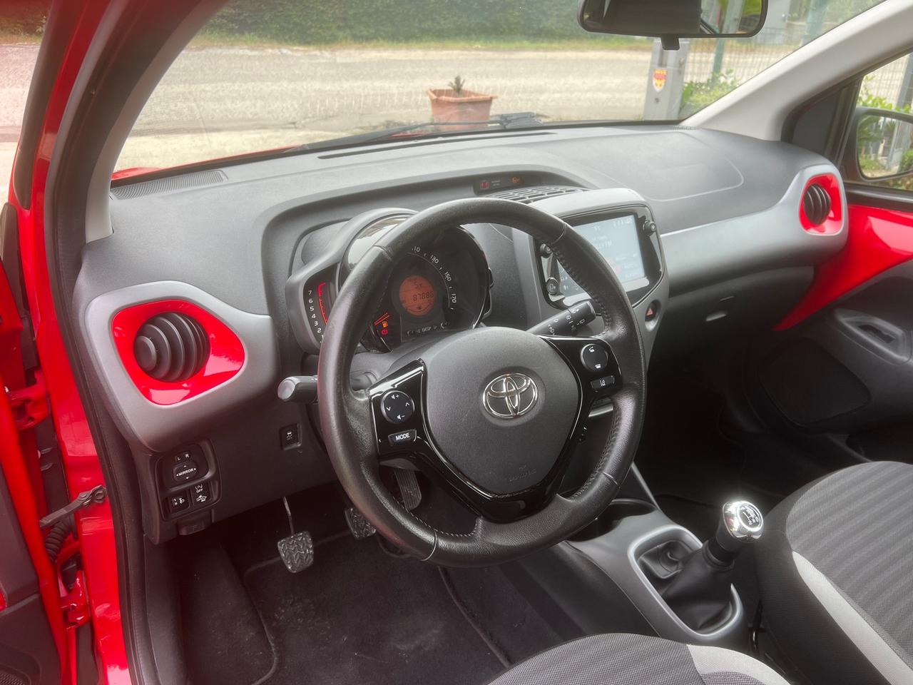 Toyota Aygo 1.0VVT-i 72CV 5porte X-Fun-2018