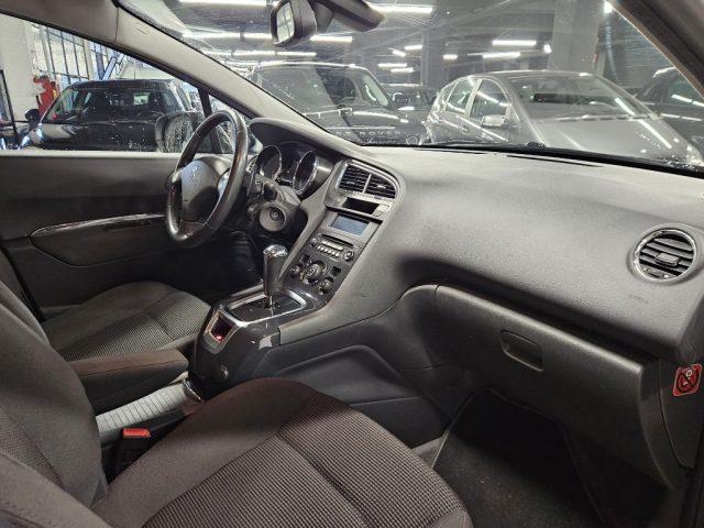 PEUGEOT 5008 1.6 e-HDi 115CV Stop&Start ETG6 7POSTI