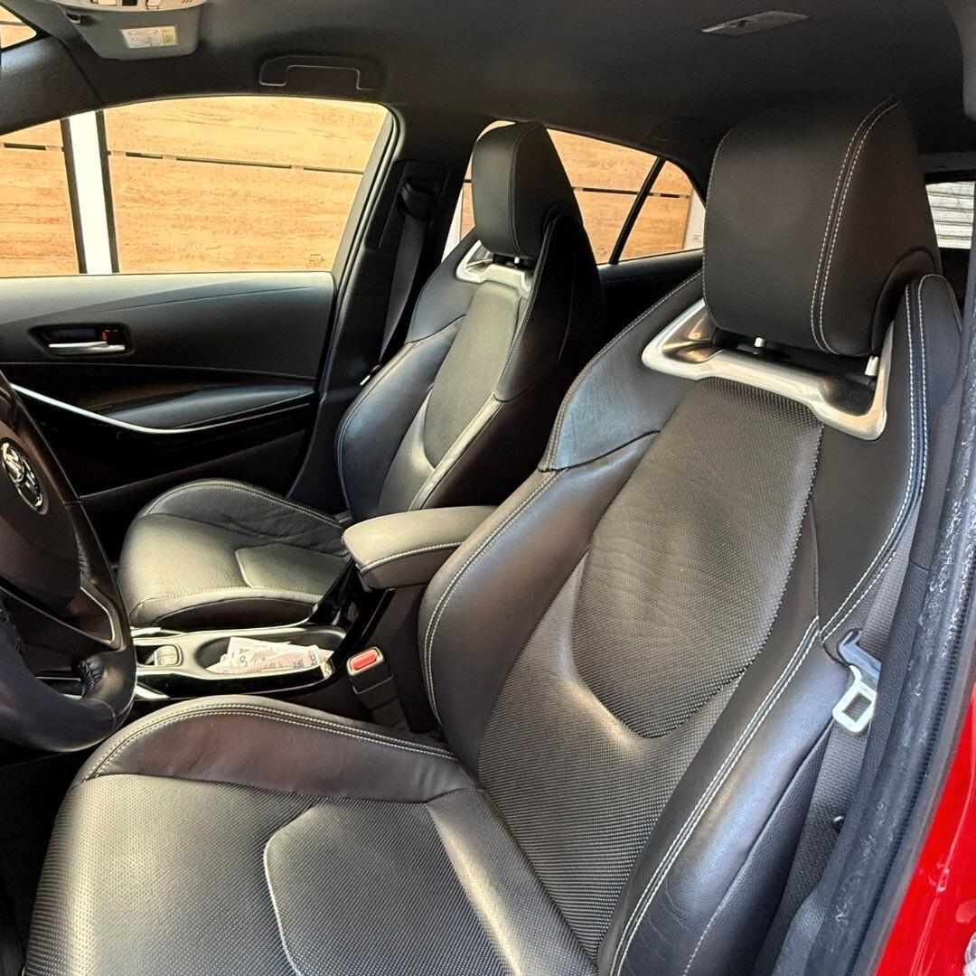 Toyota Corolla 2.0 Hybrid Lounge