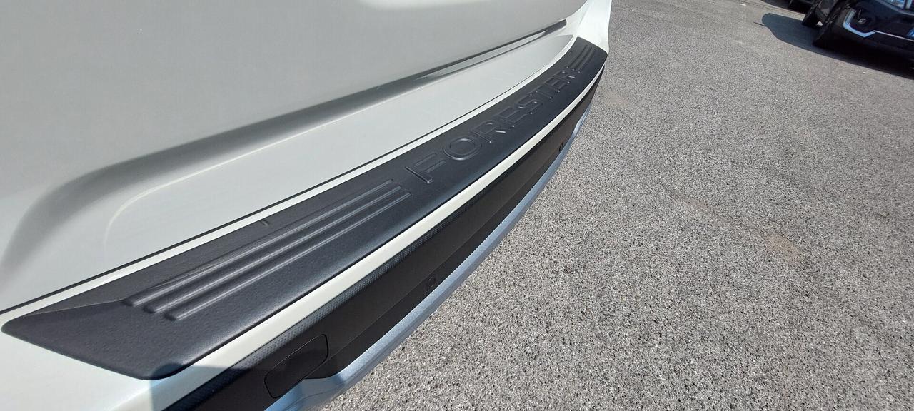 Subaru Forester 2.0 e-Boxer Lineartronic Premium