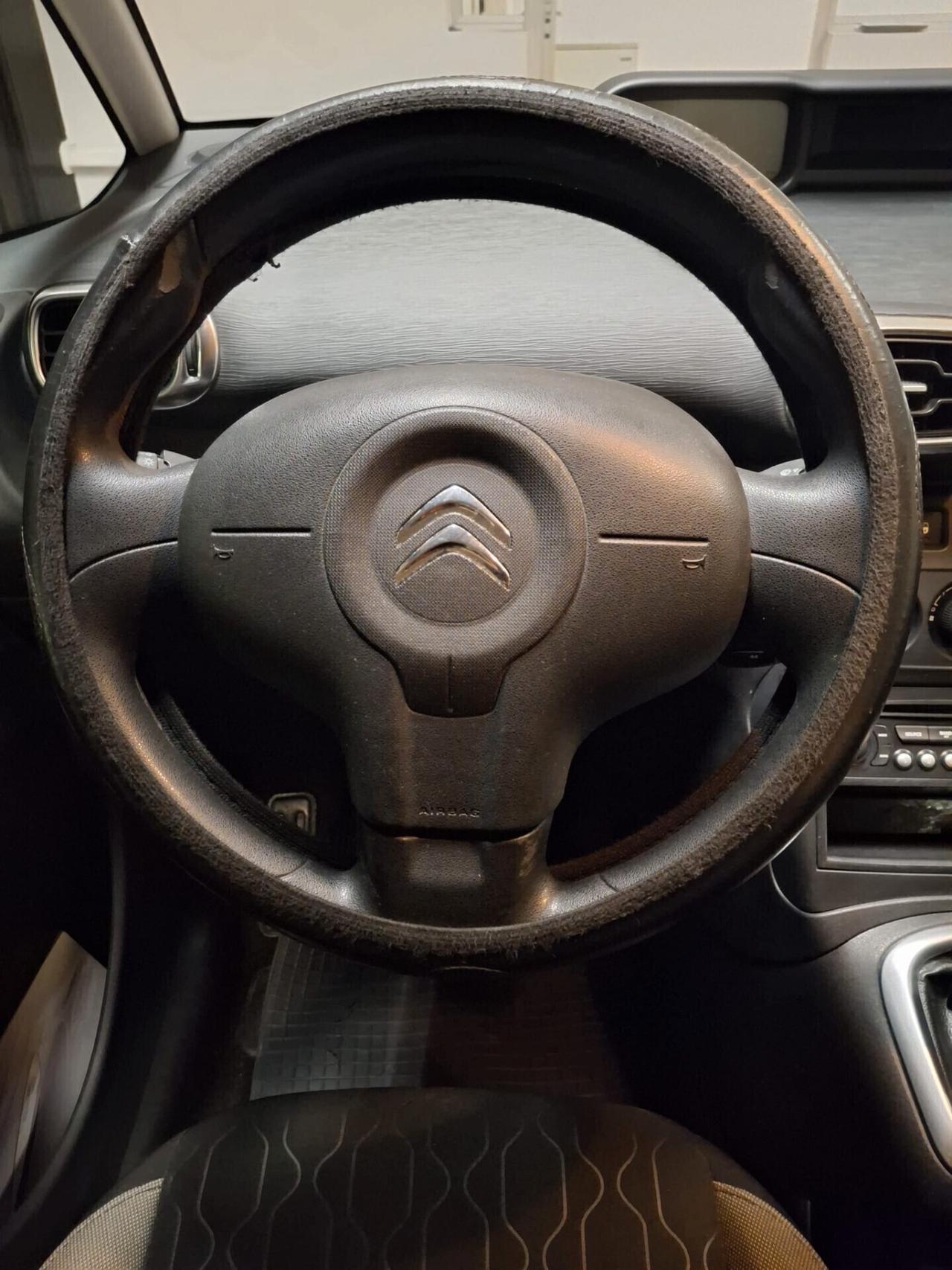 Citroen C3 Picasso 1.6 hdi *CINGHIA FATTA*NEOPATENTATI