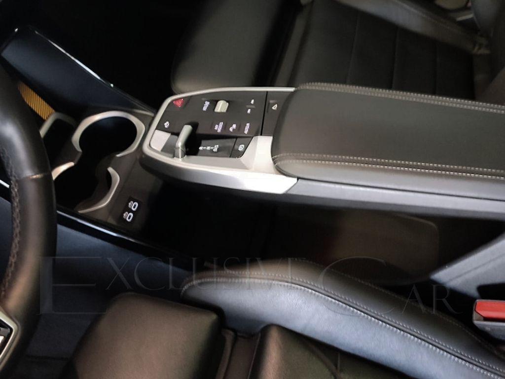 BMW - X2 - sDrive 18d Msport