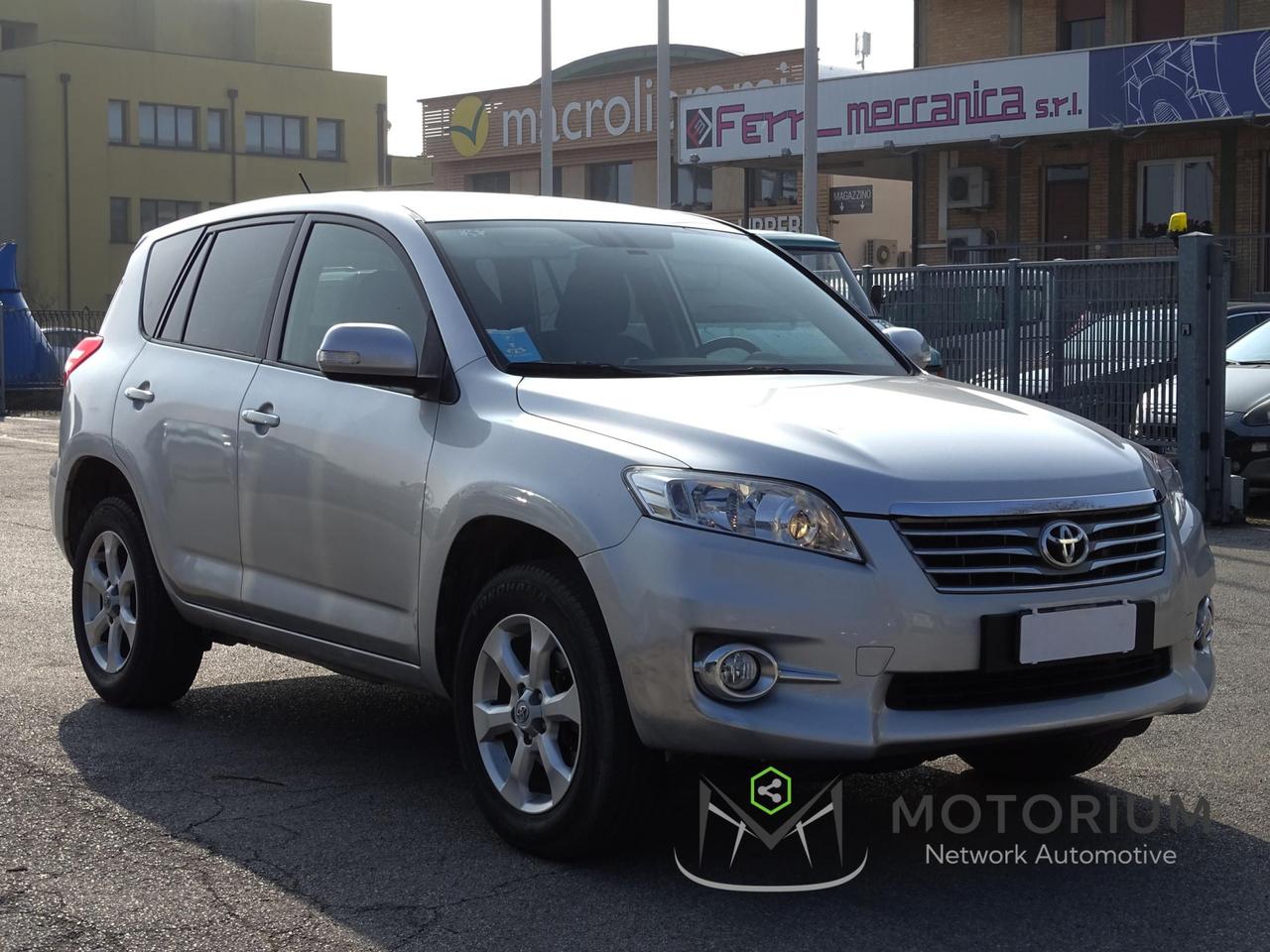 Toyota RAV4 5 Porte RAV4 Crossport 2.2 d-4d 2wd 150cv