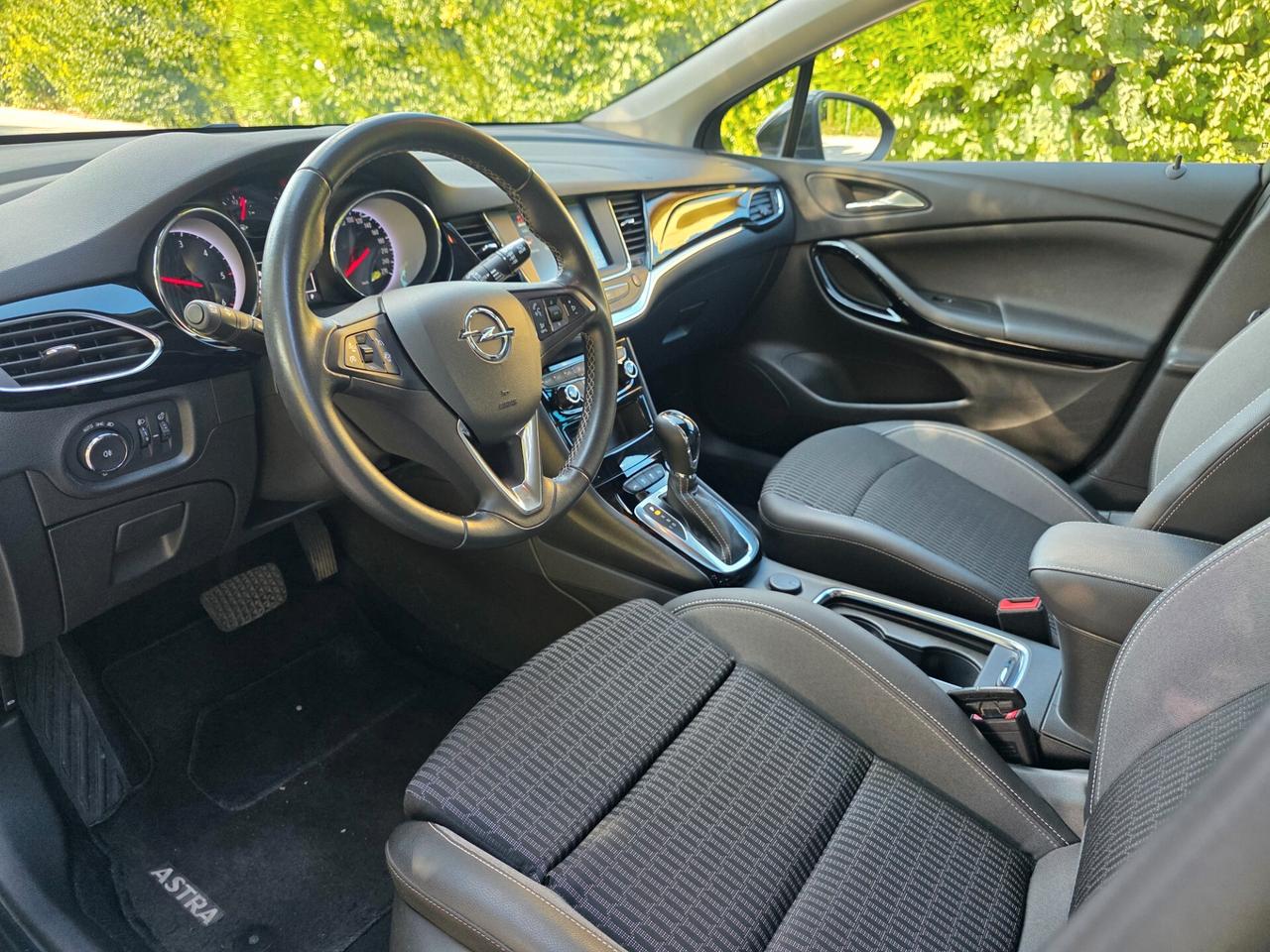 Opel Astra 1.5 CDTI 122 CV S&S AT9 5 porte Business Elegance