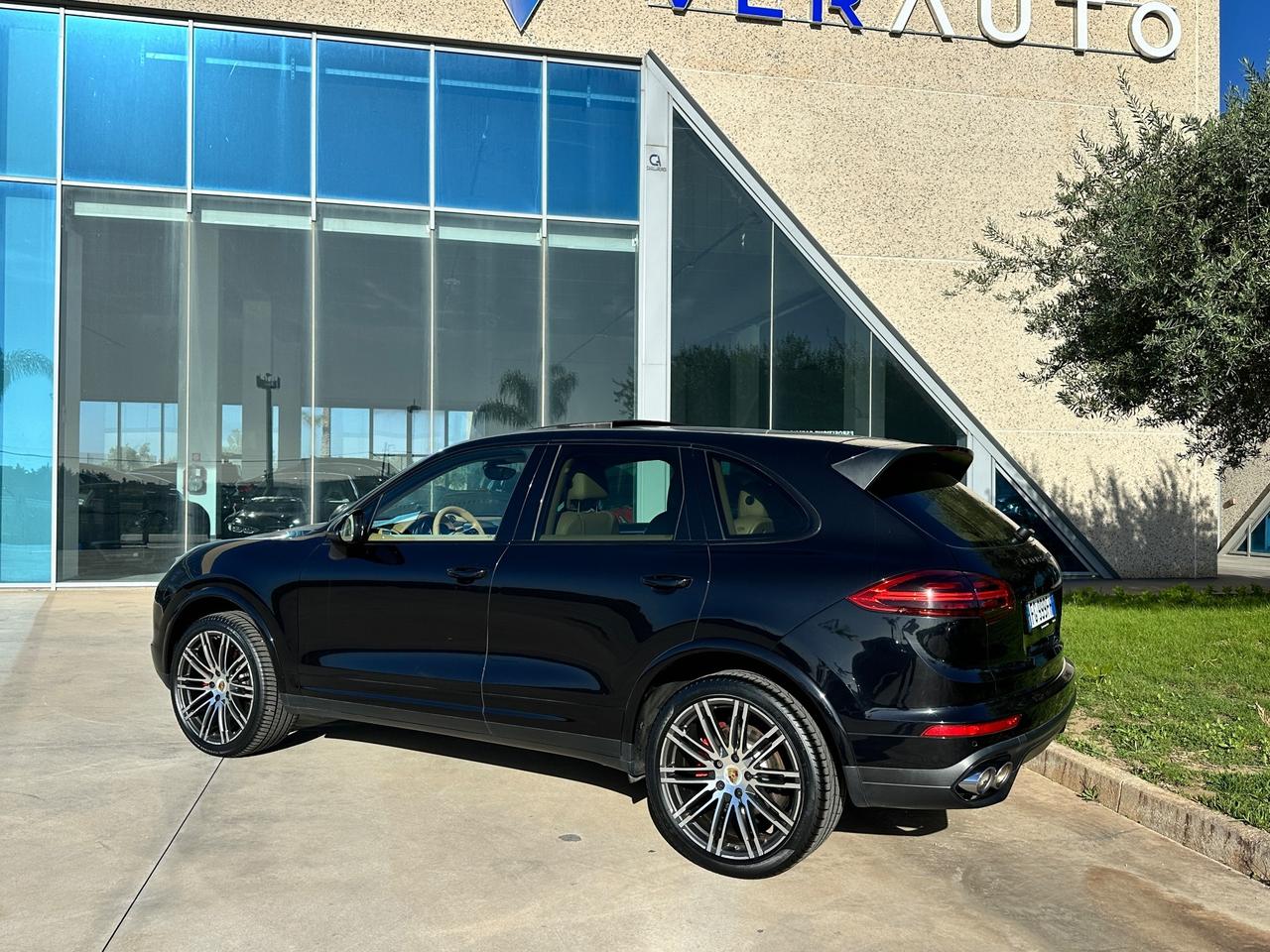 Porsche Cayenne 3.0 offerta T-Stock prezzo imperdibile