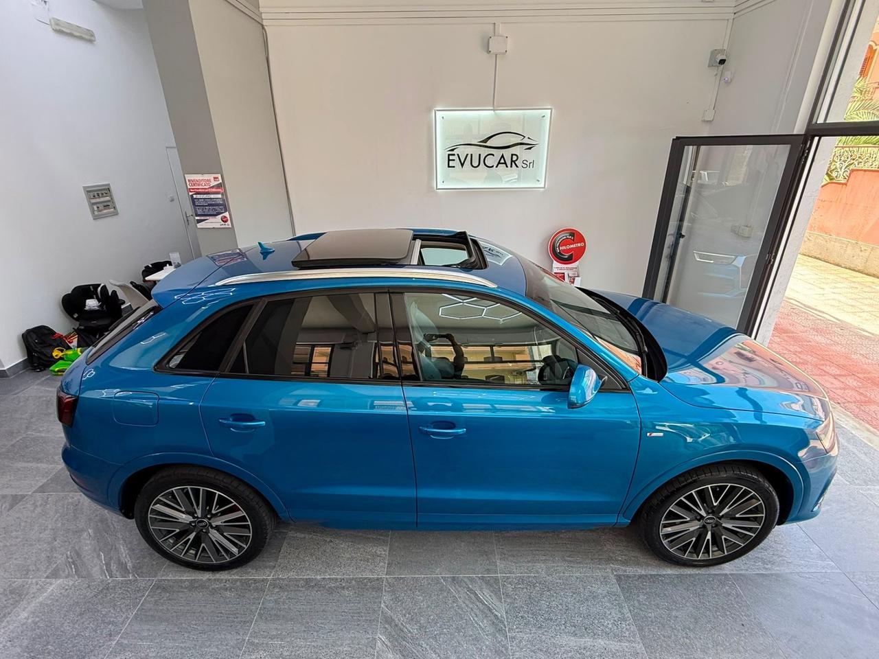 Audi Q3 2.0 TDI 150 CV Sline Edition TETTO