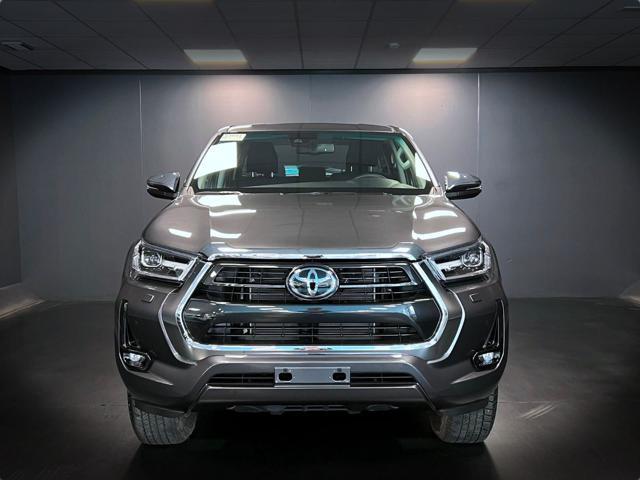 TOYOTA Hilux 2.4 D-4D A/T 4WD 4 porte Double Cab Executive