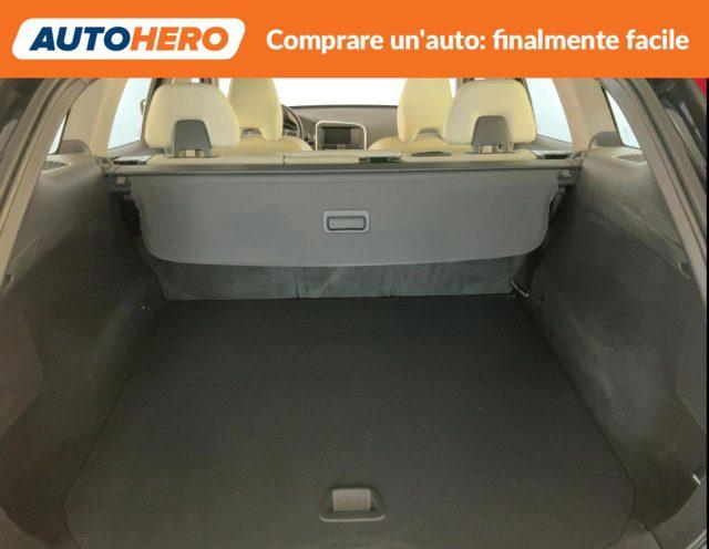 VOLVO XC60 D4 AWD Business