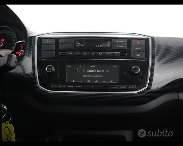 VOLKSWAGEN up! 1.0 5p. EVO color up! BlueMotion