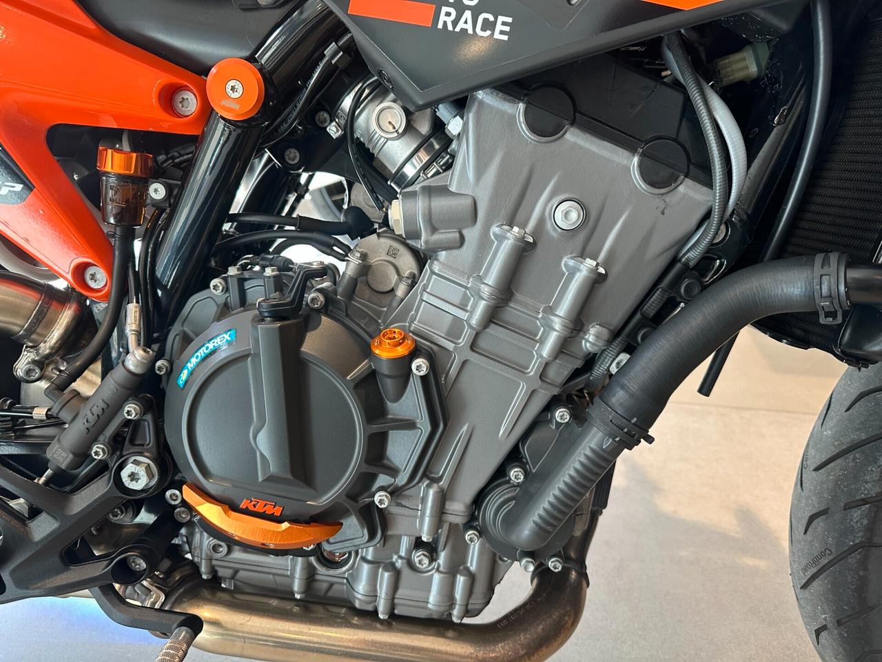 KTM 890 DUKE GP 2023