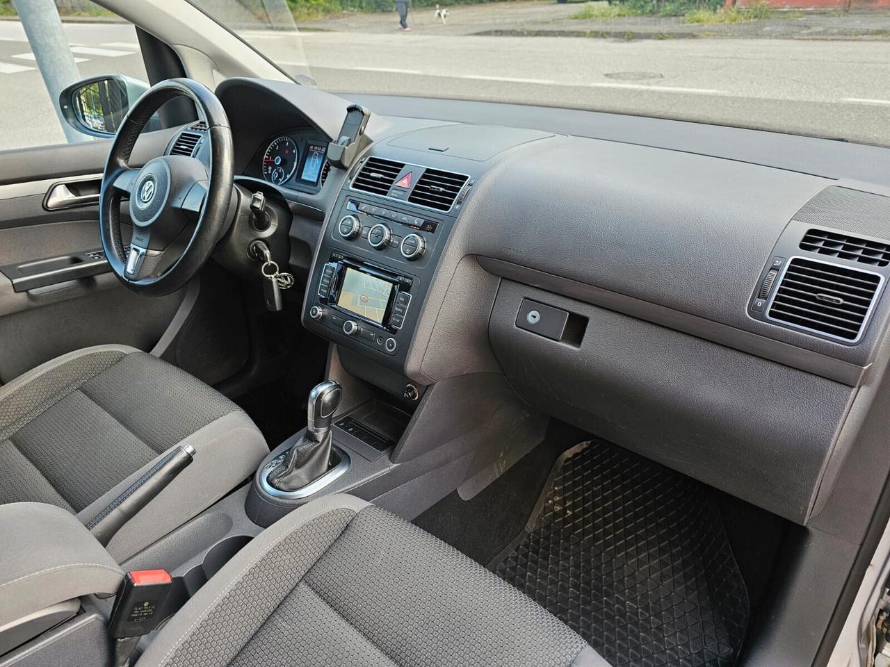 Volkswagen Touran 1.6 TDI 105cv DSG Trendline*Navi*Pdc*5Posti*