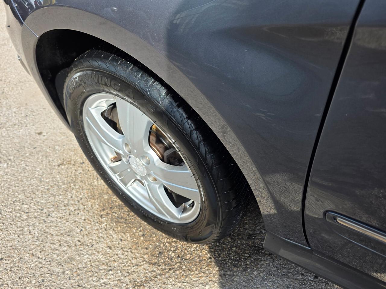 Mercedes-benz B 170 180 NGT BlueEFFICIENCY Chrome